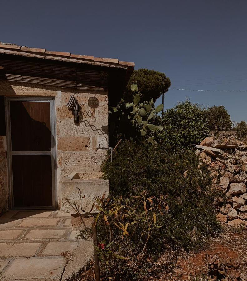 Trullo Contrada Stracca Guest House Alliste Eksteriør bilde
