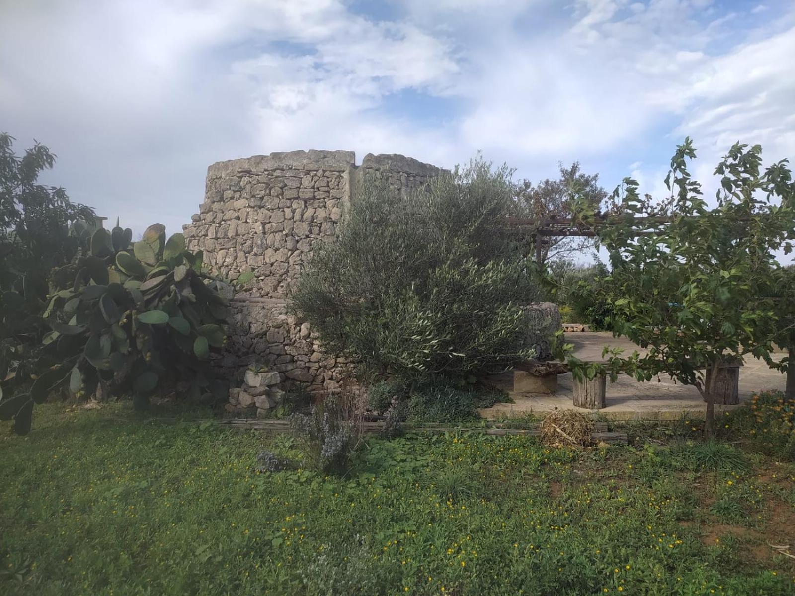 Trullo Contrada Stracca Guest House Alliste Eksteriør bilde